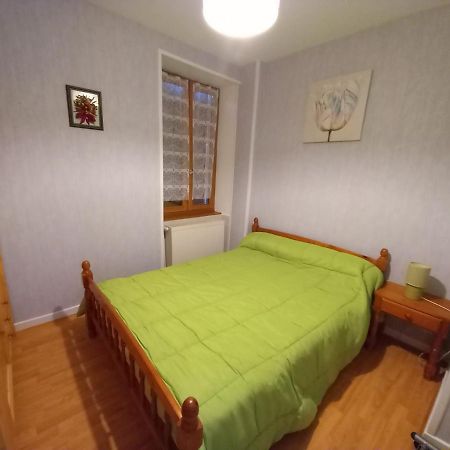 Gite De Sauviat 25 Chemin Du Grand Pacher Le Bourg De Sauviat 63120 Esterno foto